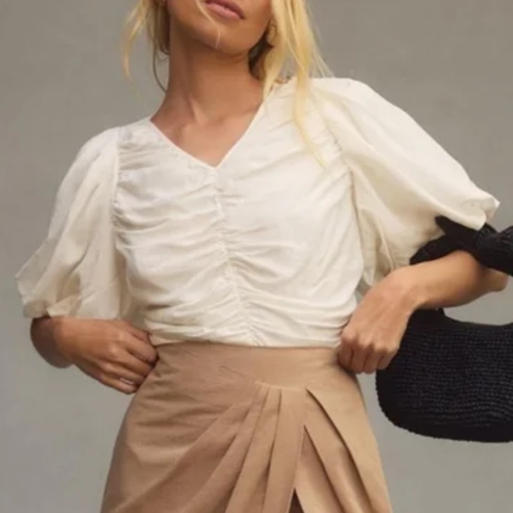 NWT Pilcro Ruched Puff-Sleeve Top Anthropologie White Blouse Size Medium